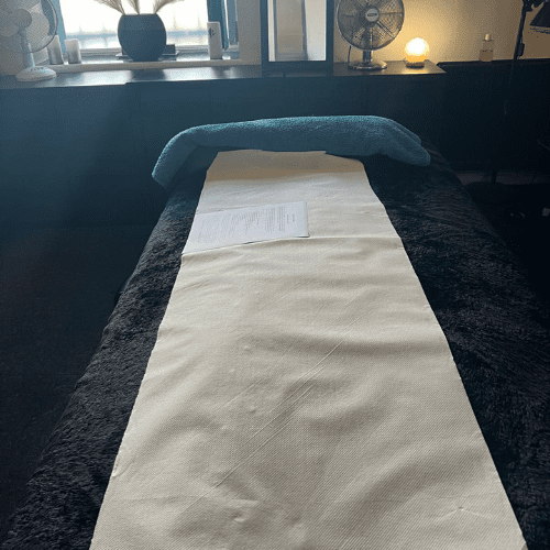 Ar Holistic Therapies - Massage studio, relaxed atmosphere, Bradford
